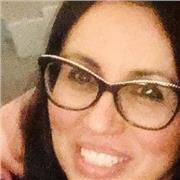 Docente specializzato fornisco supporto per ragazzi DSA. Laureata in lettere impartisco lezioni in materie letterarie